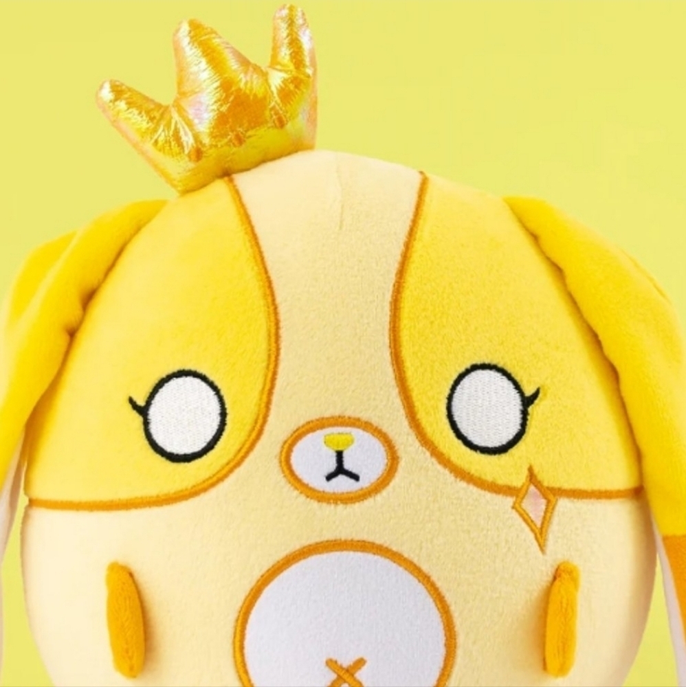 Krew District Gold Mini Squishy